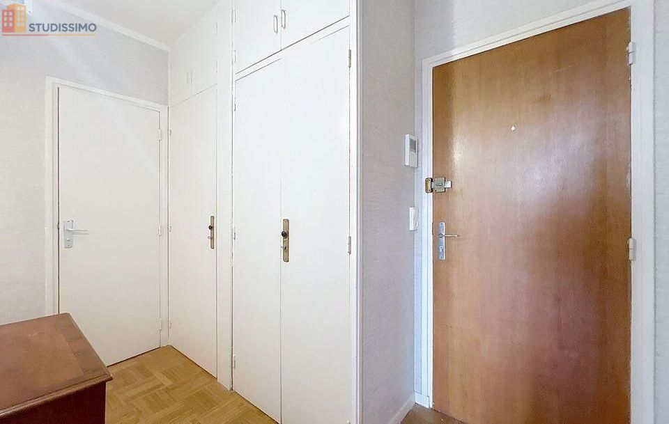 Studio 33m² Reims - Étage élevé, lumineux - Photo 3