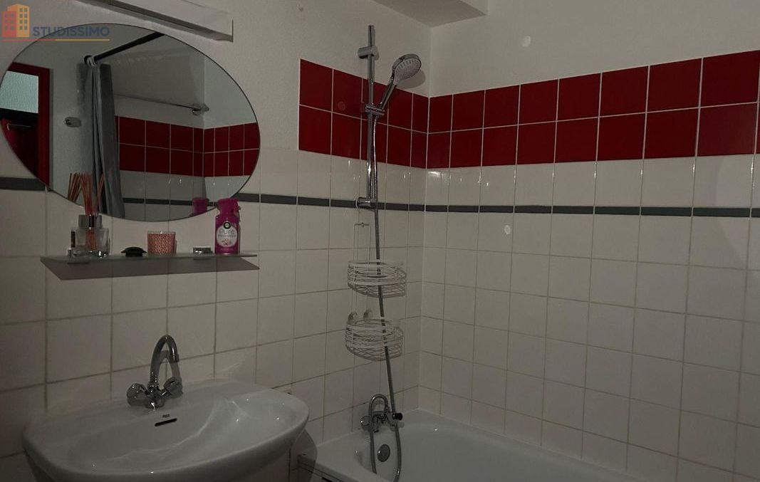 Studio meublé 24m² Reims 51100 - Meublé, DPE D - Photo 1