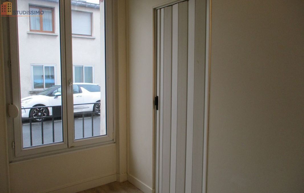 Studio 9m² Reims 51100 - Photo 1