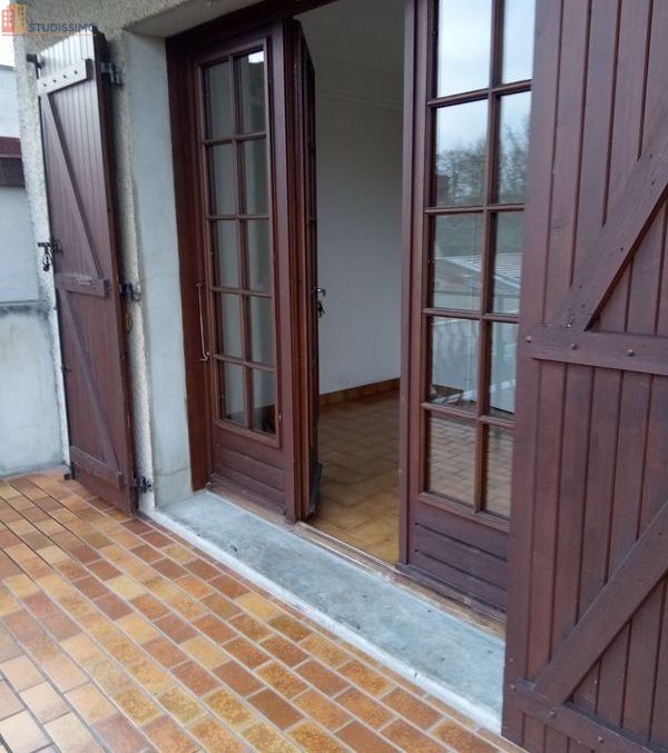 Studio à Reims