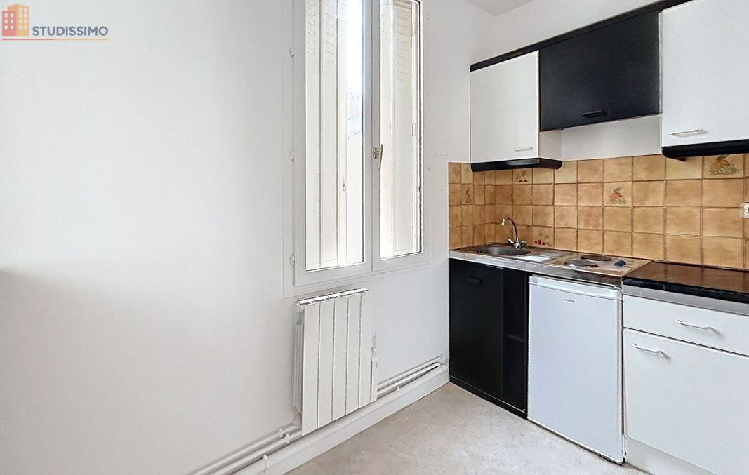 Studio 27m² Reims 51100 - Étage 2/3 - Photo 2