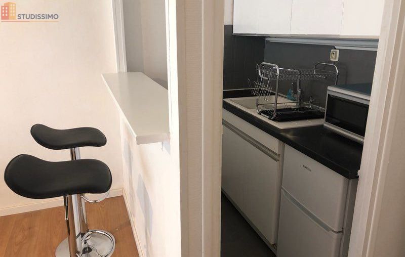 Studio meublé 27m² Reims 51100 - Meublé, DPE D - Photo 2