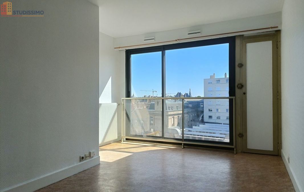 Studio à Reims