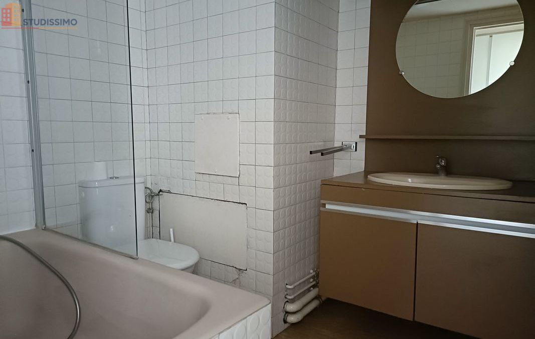Studio 22m² Reims 51100 - Étage élevé, lumineux - Photo 1