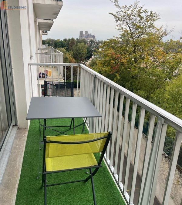 Studio à Reims