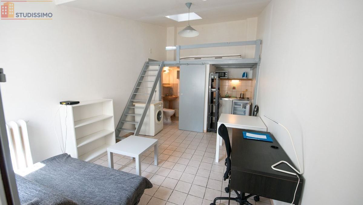 Studio à Reims