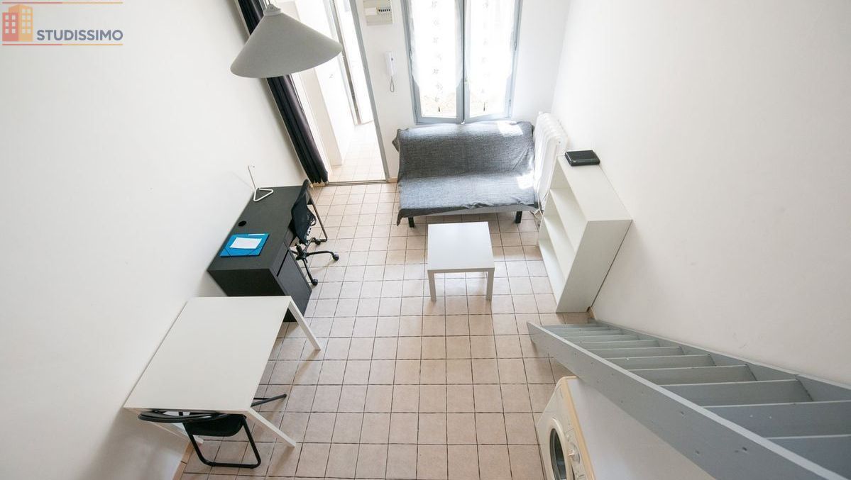 Studio meublé 17m² Reims - Proche centre, idéal étudiant - Photo 2