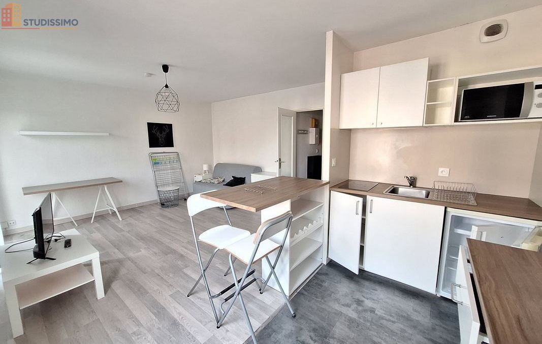 Studio à Reims