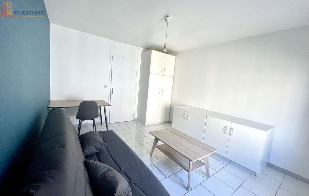 Studio à Reims