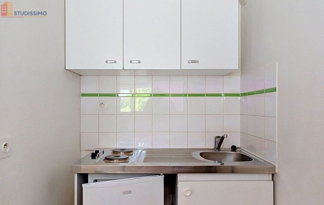 Studio 24m² Reims 51100 - 2e étage, lumineux - Photo 3