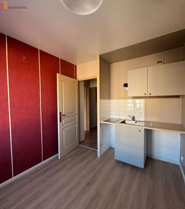 Studio 30m² Reims 51100 - Lumineux, 2e étage - Photo 4