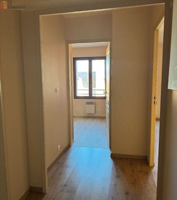 Studio 30m² Reims 51100 - Lumineux, 2e étage - Photo 1
