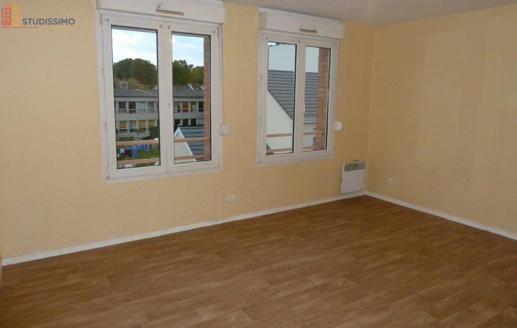 Studio à Reims