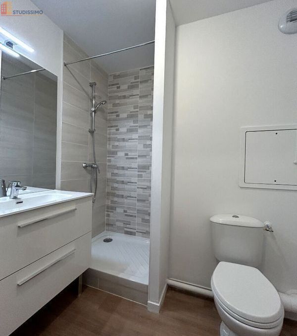 Studio meublé 24m² Reims 51100 - Meublé, DPE B - Photo 4