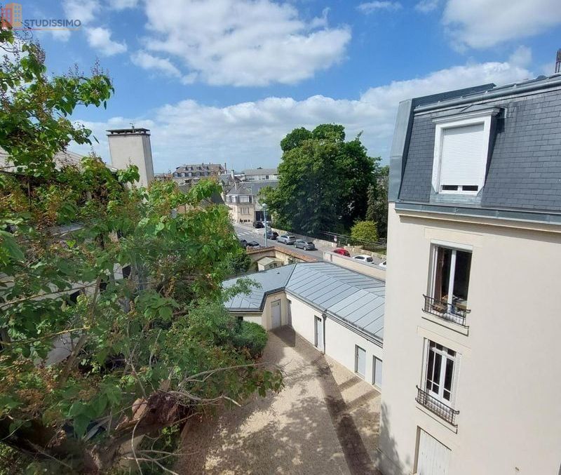 Studio à Reims