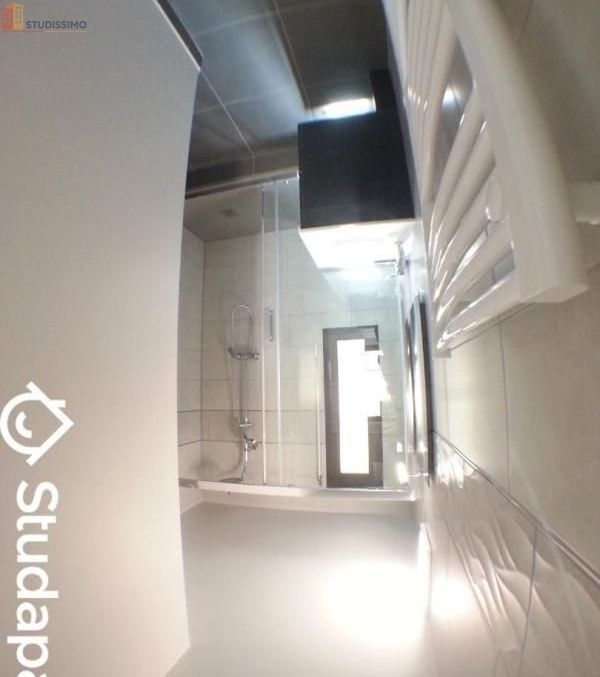 Studio meublé 9m² Reims - Compact, lumineux - Photo 4