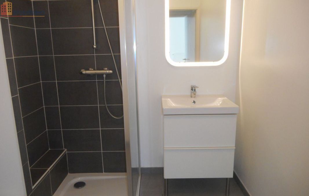 Studio 31m² Bezannes 51430 - Photo 1