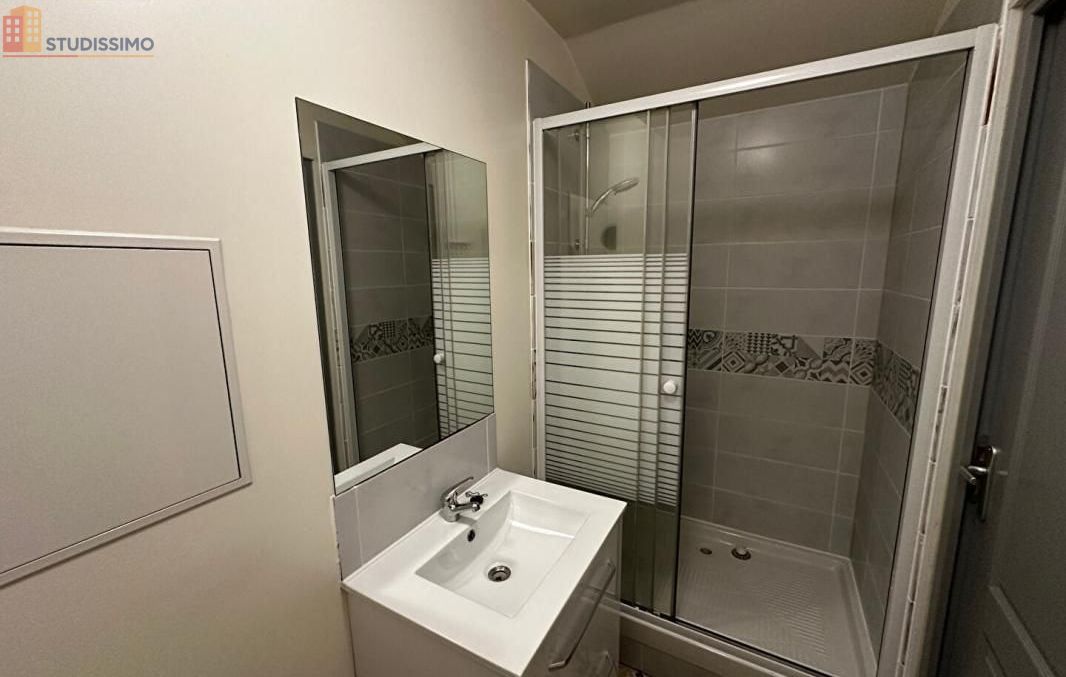Studio 13m² Reims 51100 - Étage élevé, lumineux - Photo 1