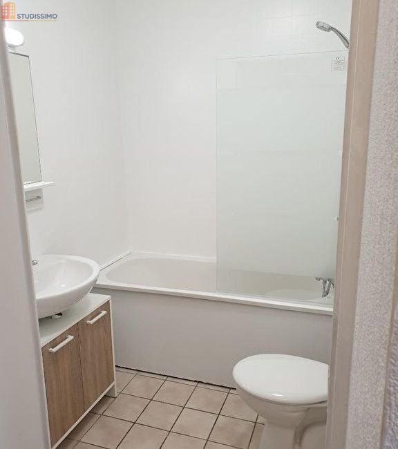 Studio 21m² Reims 51100 - Étage élevé, DPE D - Photo 1