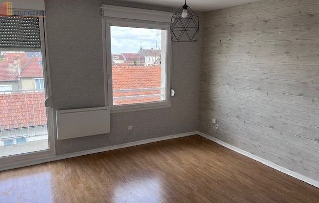 Studio à Reims