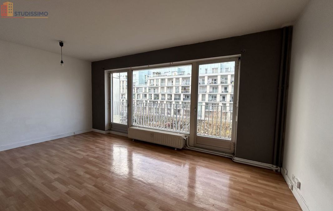 Studio à Reims