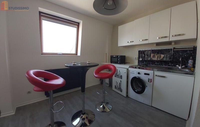 Studio meublé 23m² Reims - Calme, 3e étage - Photo 3