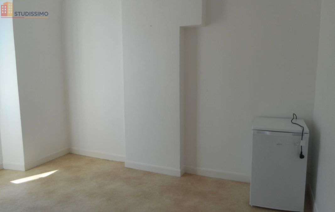Studio 30m² Reims 51100 - Photo 5