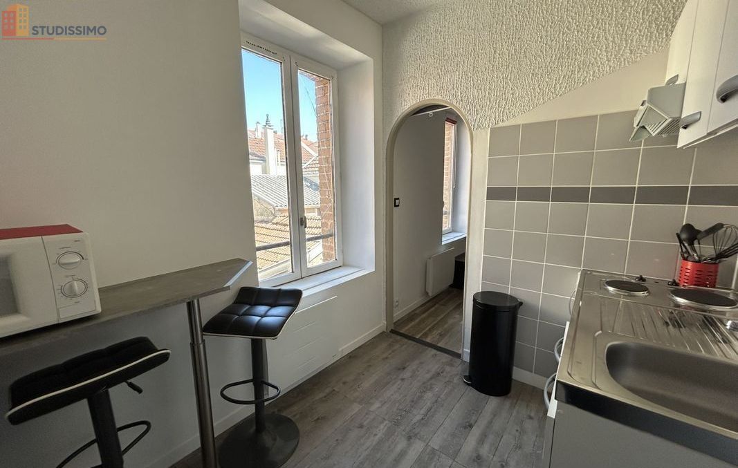 Studio meublé 22m² Reims - Meublé, lumineux - Photo 2