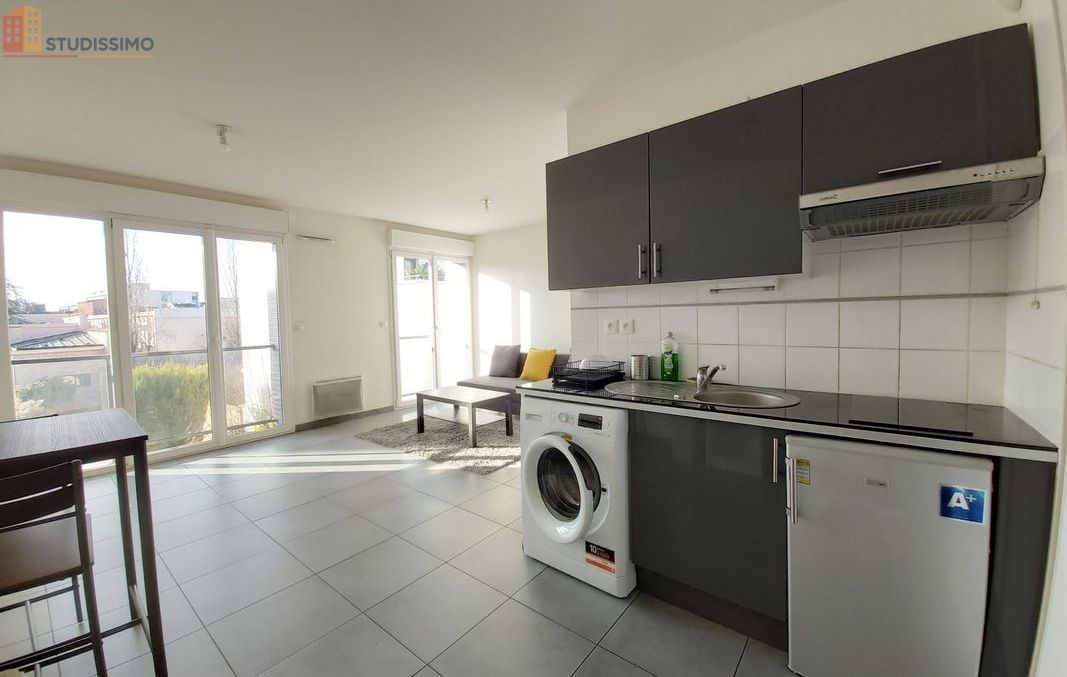 Studio meublé 31m² Reims centre - Meublé, 2e étage - Photo 8