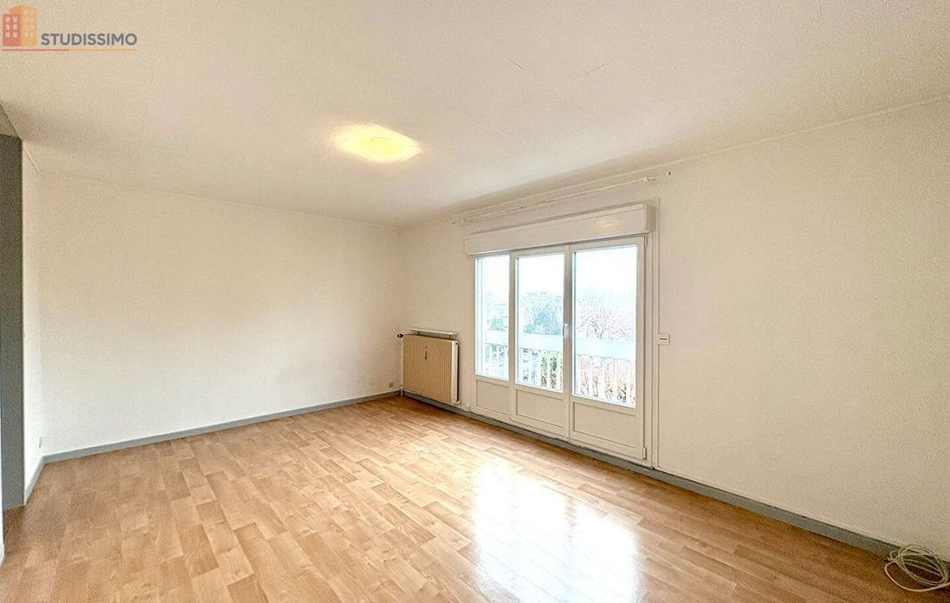 Studio à Reims