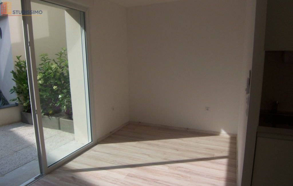 Studio 21m² Reims 51100 - Photo 3