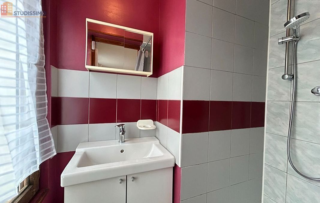 Studio meublé 14m² Reims 51100 - Meublé, DPE C - Photo 1