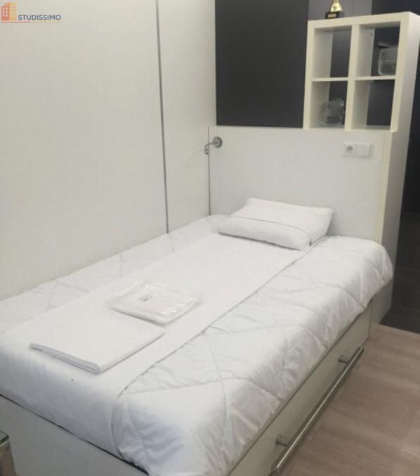 Studio meublé 22m² Reims - Meublé, 1 pièce - Photo 1