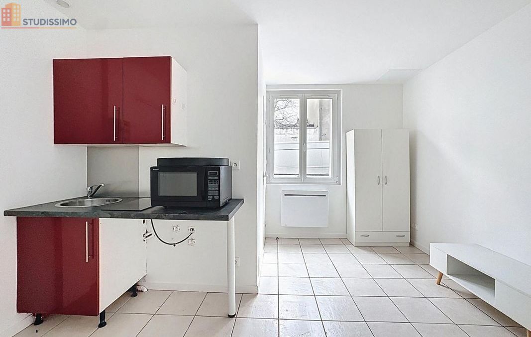 Studio à Reims