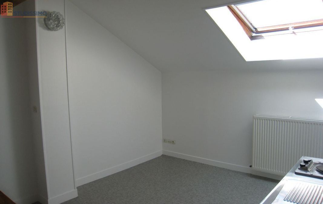 Studio 17m² Reims centre-ville - Mezzanine, lumineux - Photo 2