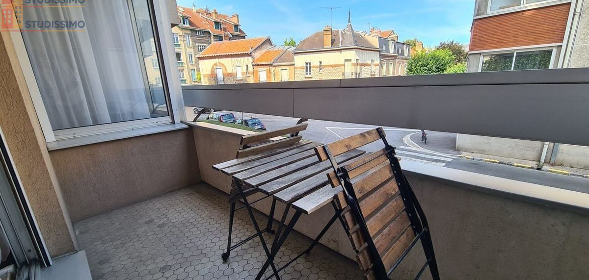 Studio à Reims