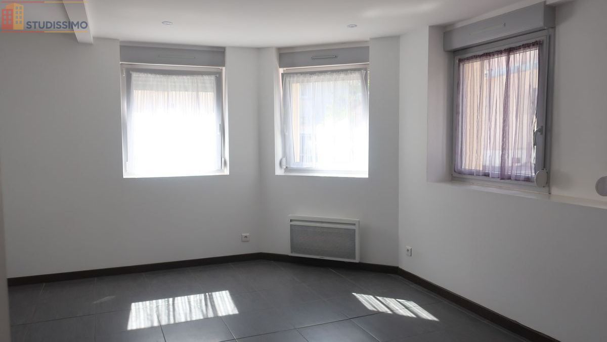 Studio 25m² Reims 51100 - Photo 1