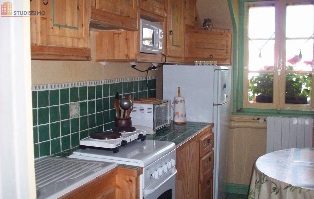 Studio meublé 17m² Bezannes - Chambre meublée, parking - Photo 1