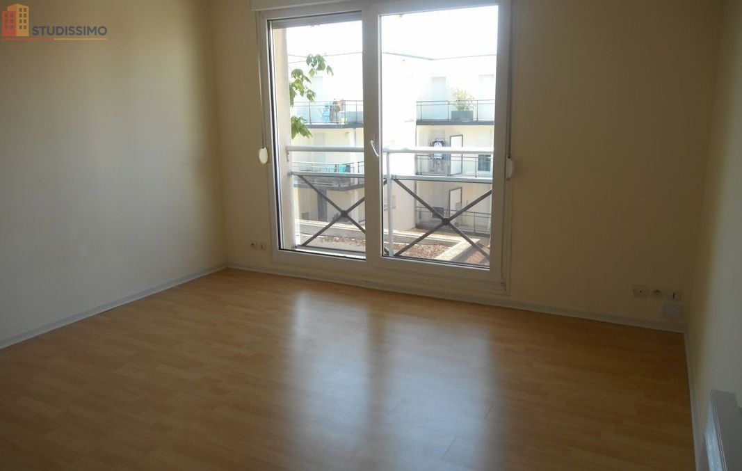 Studio à Reims