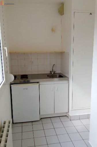 Studio 19m² Reims - étage 3, DPE D - Photo 1