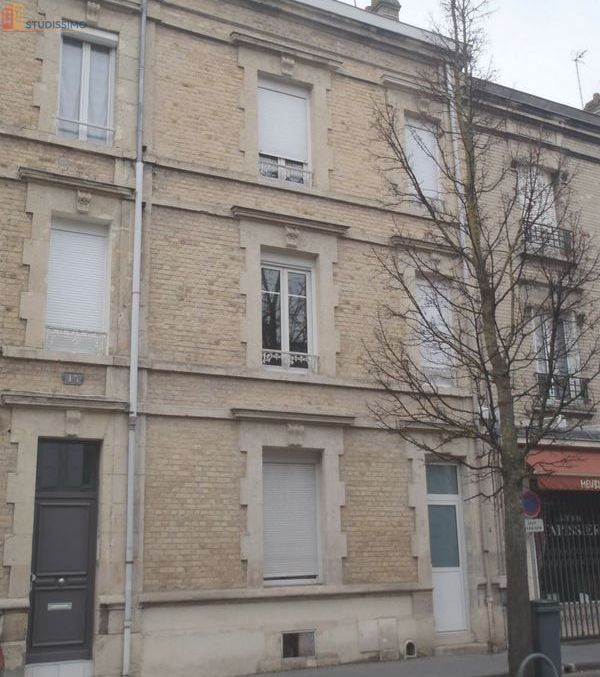 Studio à Reims