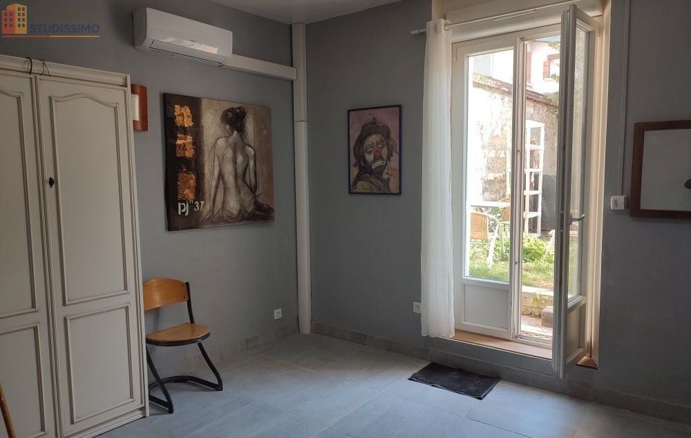 Studio à Reims