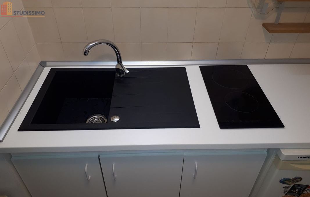 Studio 27m² Reims centre-ville - Photo 1