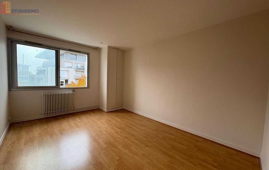 Studio à Reims