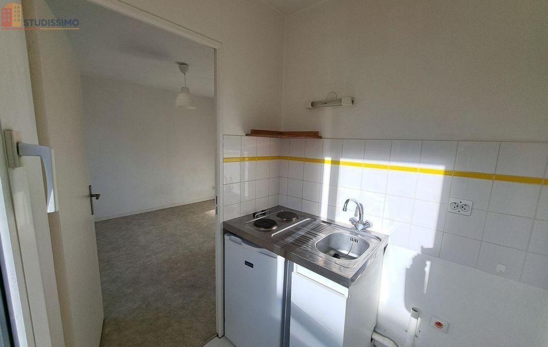 Studio 25m² Reims 51100 - Photo 3