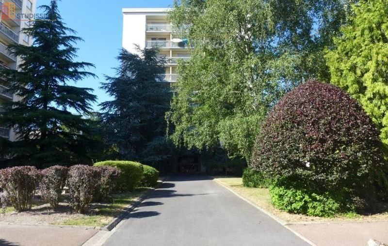 Studio à Reims