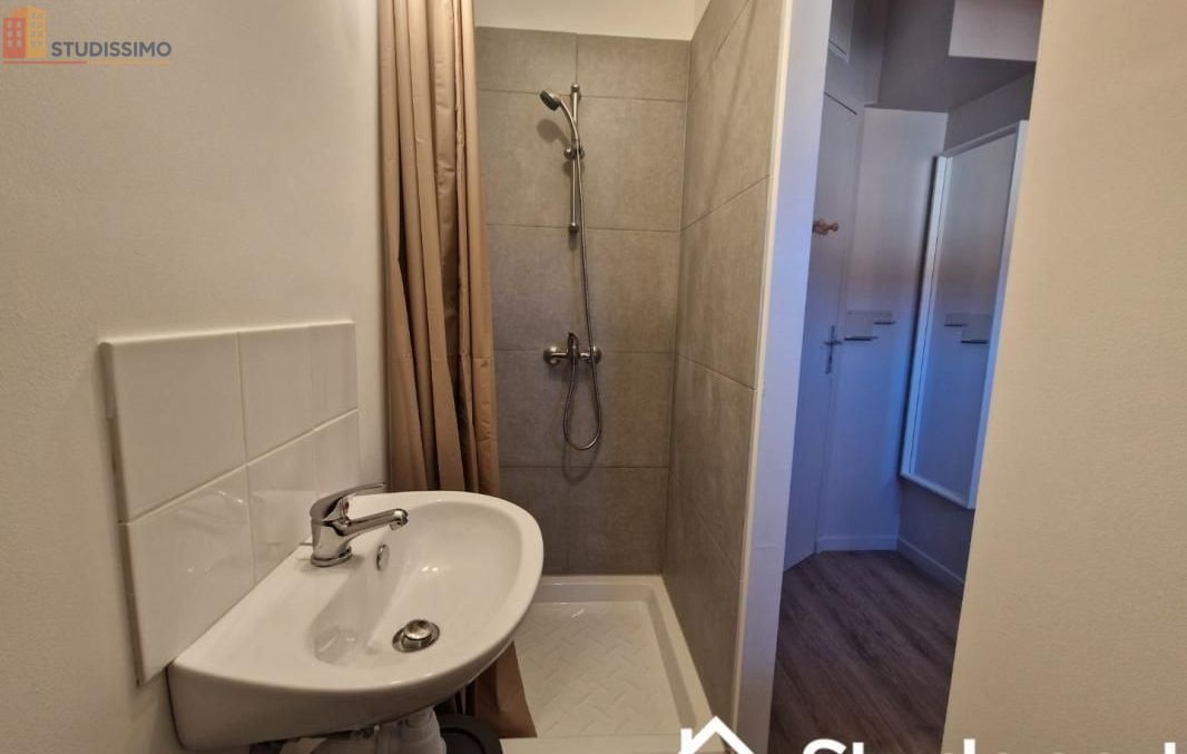 Studio meublé 18m² Reims 51100 - Meublé, 2e étage - Photo 3