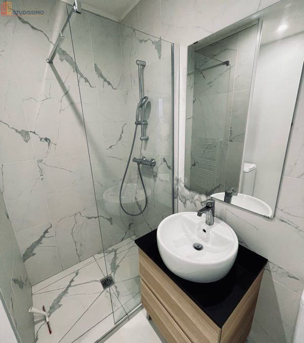 Studio meublé 25m² Reims centre - Refait à neuf, lumineux - Photo 1