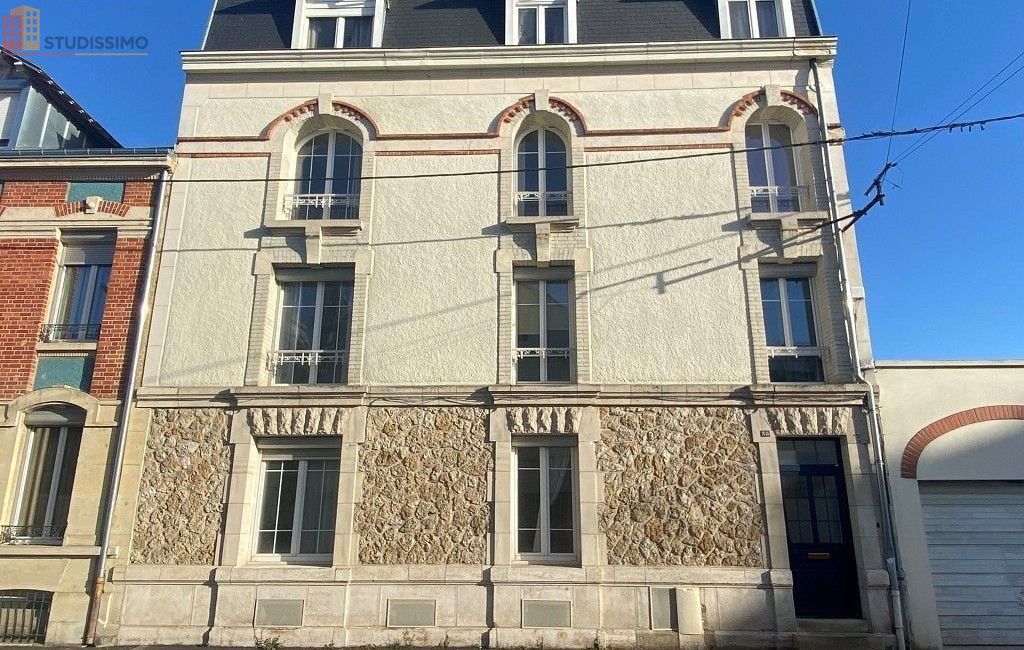 Studio meublé 24m² Reims 51100 - Meublé, DPE C - Photo 1
