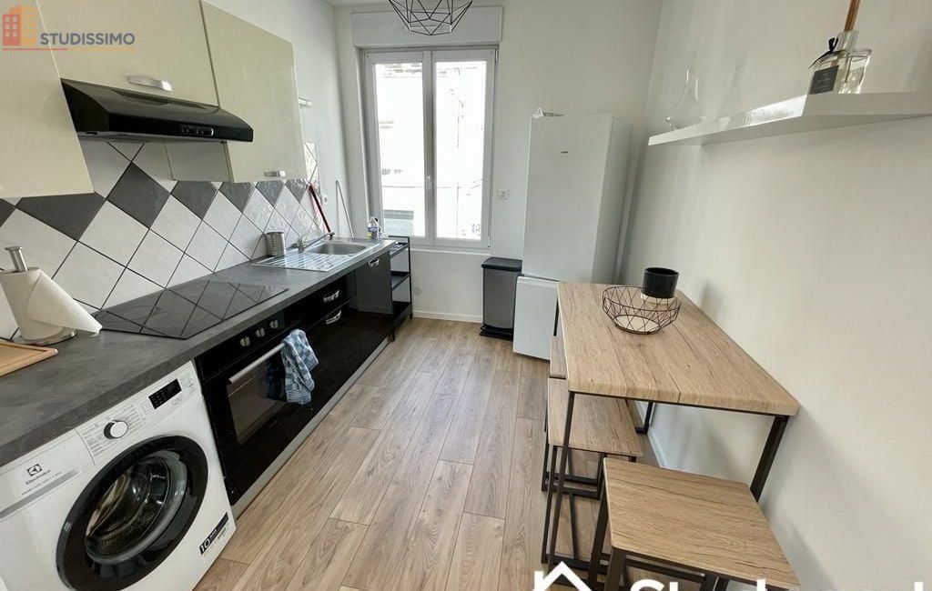 Studio meublé 9m² Reims centre - Meublé, DPE A - Photo 2
